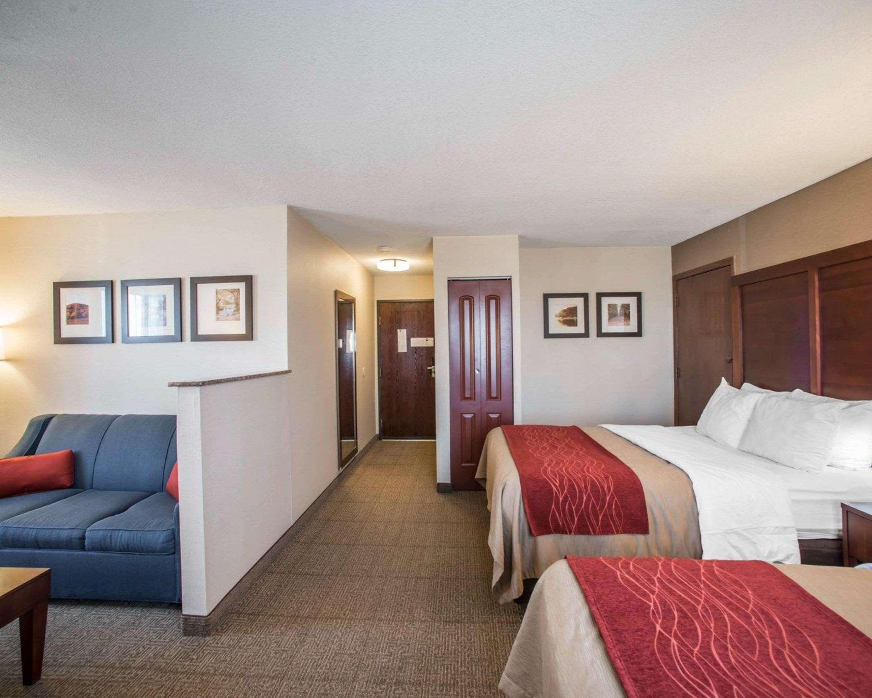 Quality Inn & Suites Boonville - Columbia Bagian luar foto