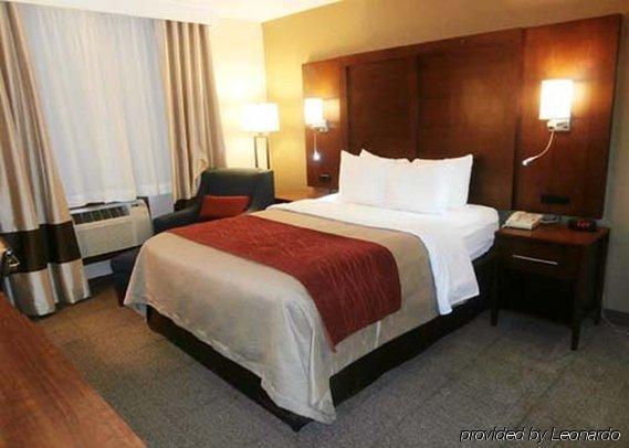 Quality Inn & Suites Boonville - Columbia Bagian luar foto